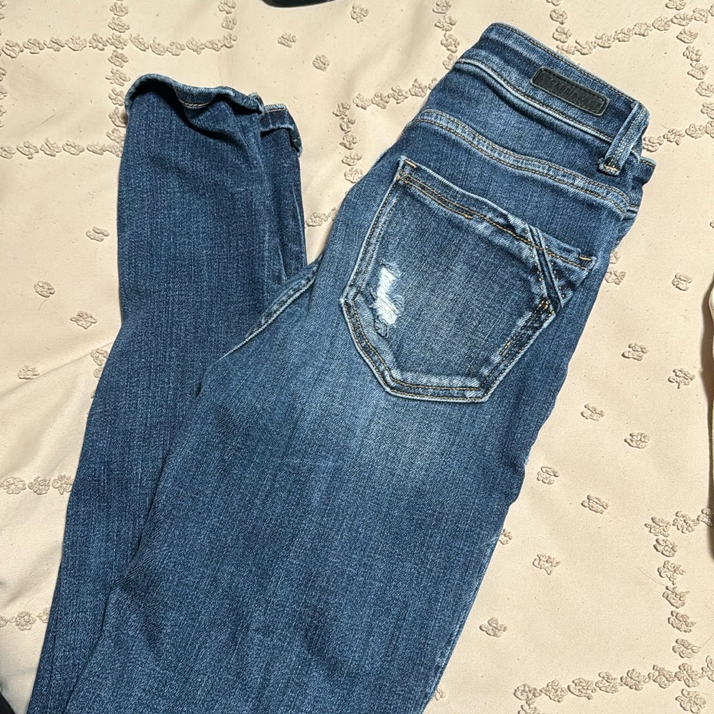 Women buckle black jeans